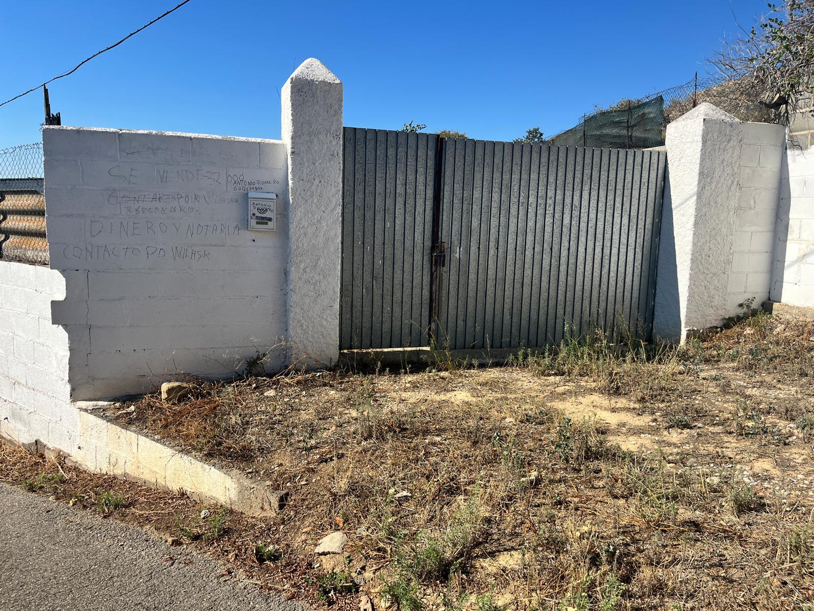 Imagen 2 Local Industrial en venta en Castejón Del Puente / Zona Alta de Castejón del Puente.