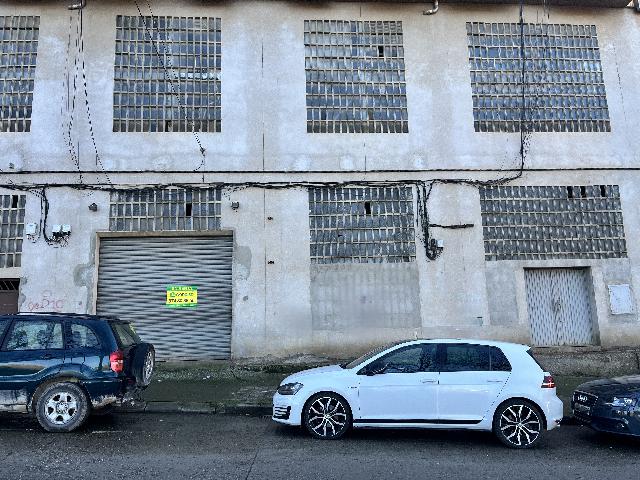 Imagen 5 Inmueble 297115 - Local Industrial en venta en Barbastro / Zona paralela a la Avda. Pirineos con Mercadona.