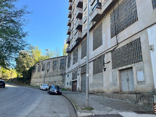 Imagen 4 Inmueble 297115 - Local Industrial en venta en Barbastro / Zona paralela a la Avda. Pirineos con Mercadona.