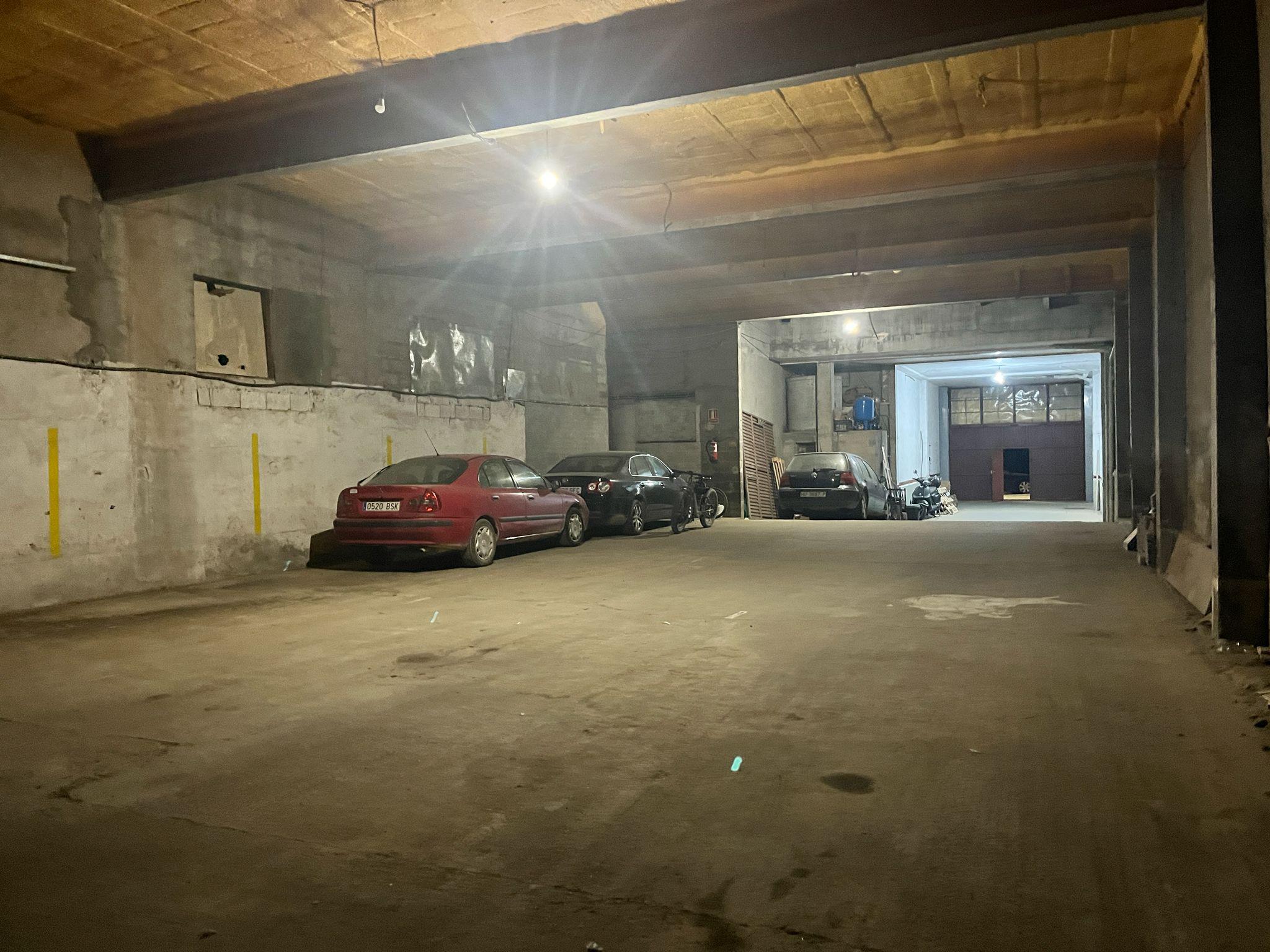 Imagen 2 Local Comercial en alquiler en Barbastro / Polígono industrial Valle del Cinca