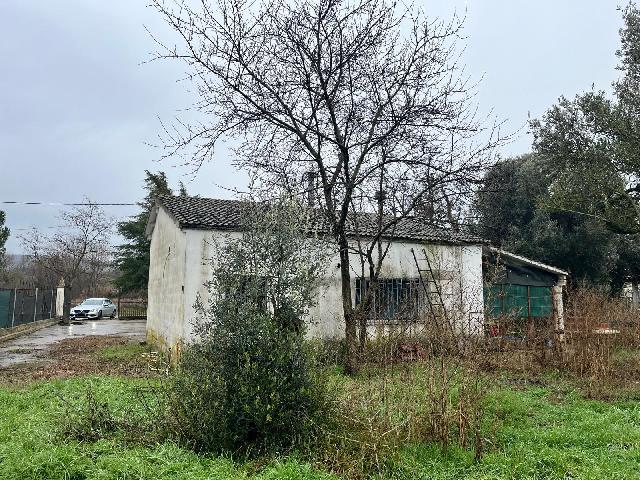 Imagen 4 Inmueble 299434 - Casa Rústica en venta en Grado (El) / Zona de Enate, junto al restaurante el Chopo