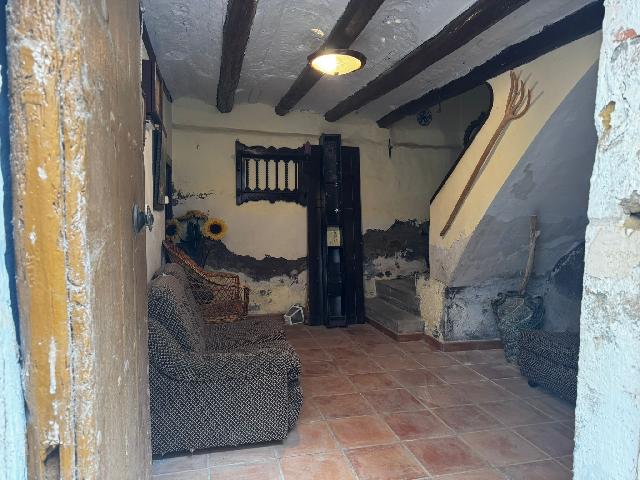 Imagen 11 Inmueble 299546 - Casa Adosada en venta en Salas Bajas / En la calle Mayor