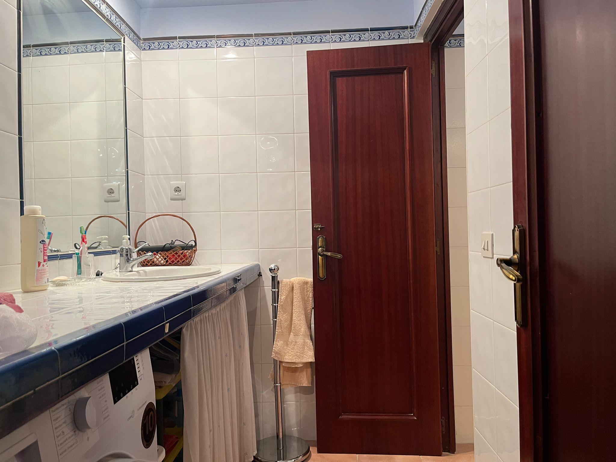 Imagen 13 Casa en venta en Salas Bajas / Centro de Salas Bajas