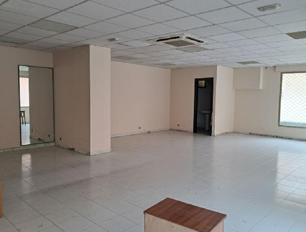 Imagen 2 Inmueble 299930 - Local Comercial en alquiler en Barbastro / Camino de la Barca, junto a la Avenida del Cinca.