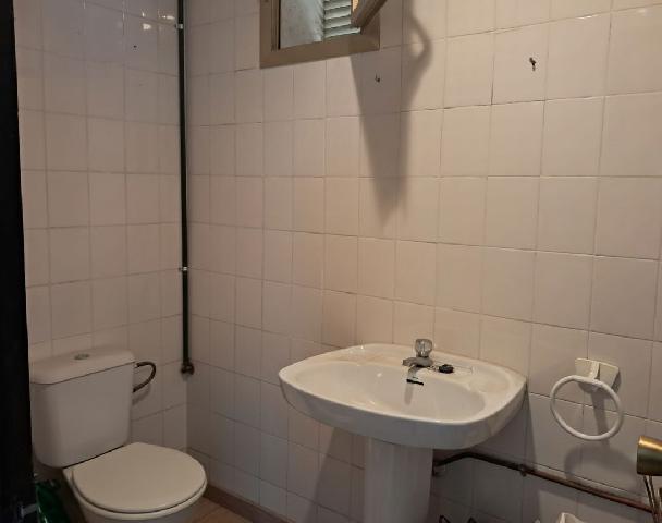 Imagen 7 Inmueble 299930 - Local Comercial en alquiler en Barbastro / Camino de la Barca, junto a la Avenida del Cinca.