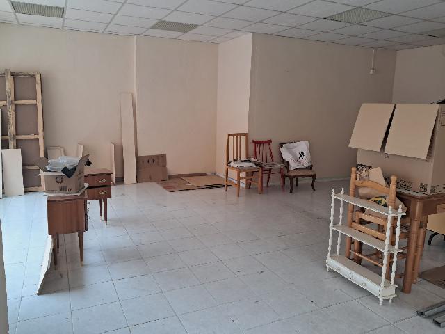 Imagen 6 Inmueble 299930 - Local Comercial en alquiler en Barbastro / Camino de la Barca, junto a la Avenida del Cinca.