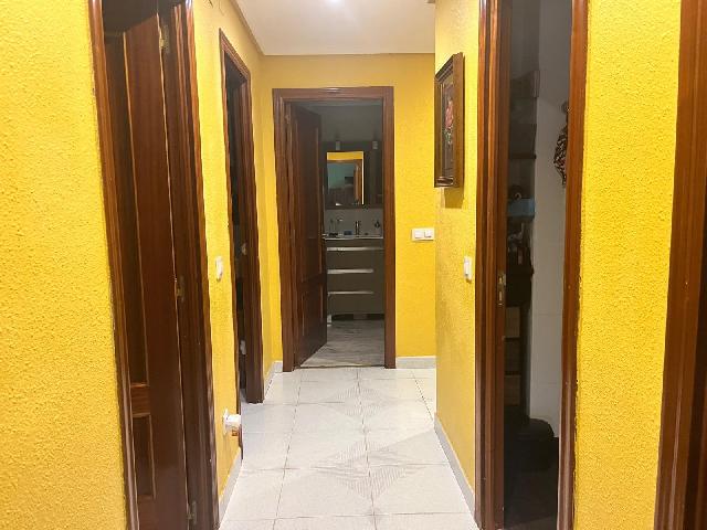 Imagen 9 Inmueble 300457 - Piso en venta en Barbastro / Avenida del Cinca