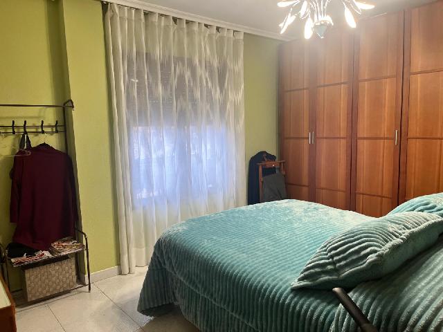 Imagen 3 Inmueble 300457 - Piso en venta en Barbastro / Avenida del Cinca