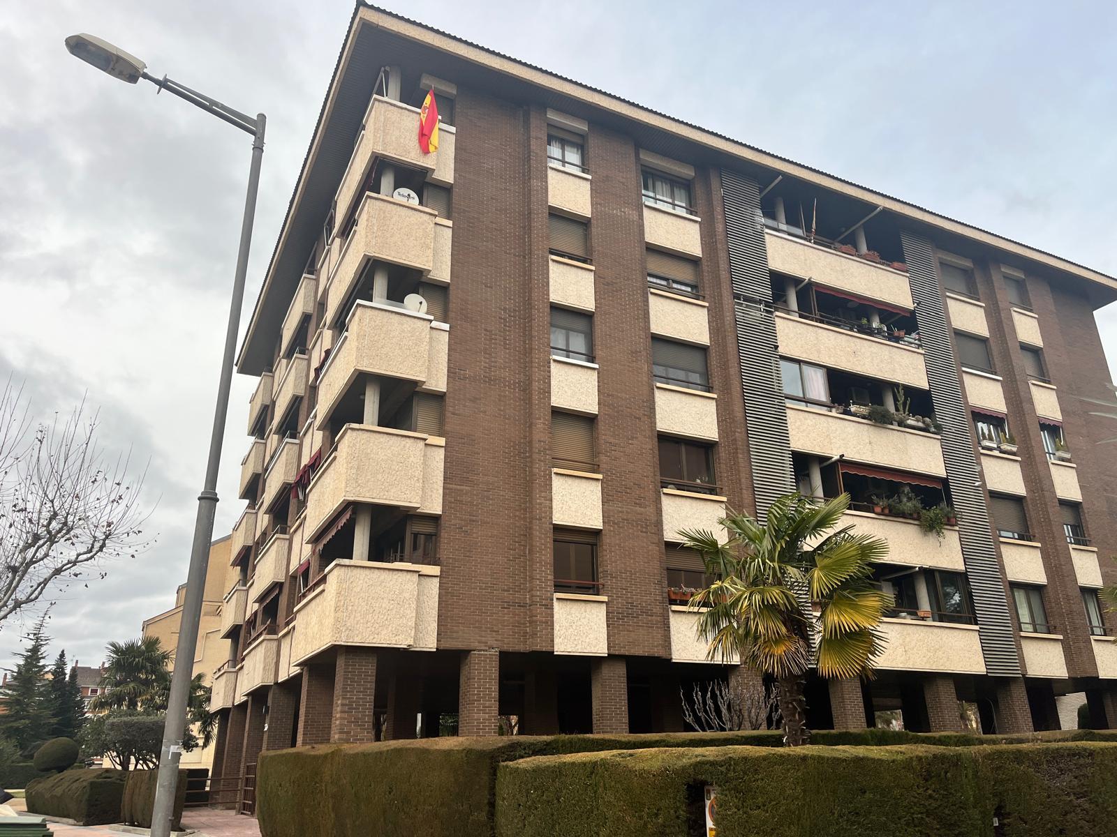 Imagen 17 Piso en venta en Barbastro / Avenida del Cinca