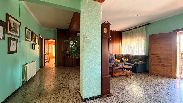 Imagen 6 Inmueble 303416 - Casa en venta en Castejón Del Puente / Entrada de la población