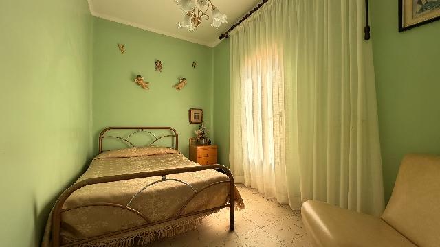 Imagen 13 Inmueble 303416 - Casa en venta en Castejón Del Puente / Entrada de la población