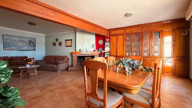 Imagen 3 Inmueble 303416 - Casa en venta en Castejón Del Puente / Entrada de la población