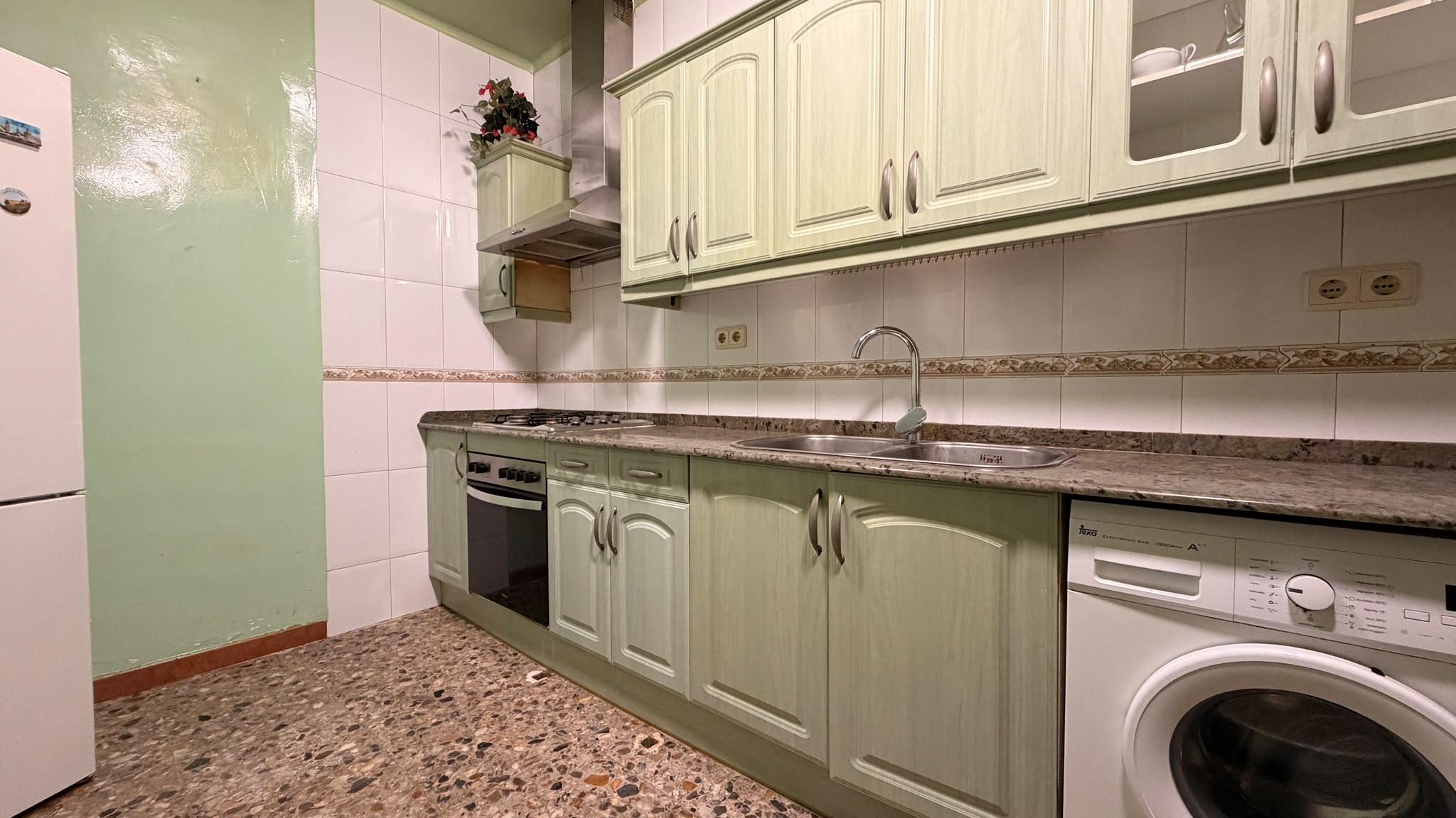 Imagen 7 Casa en venta en Castejón Del Puente / Entrada de la población