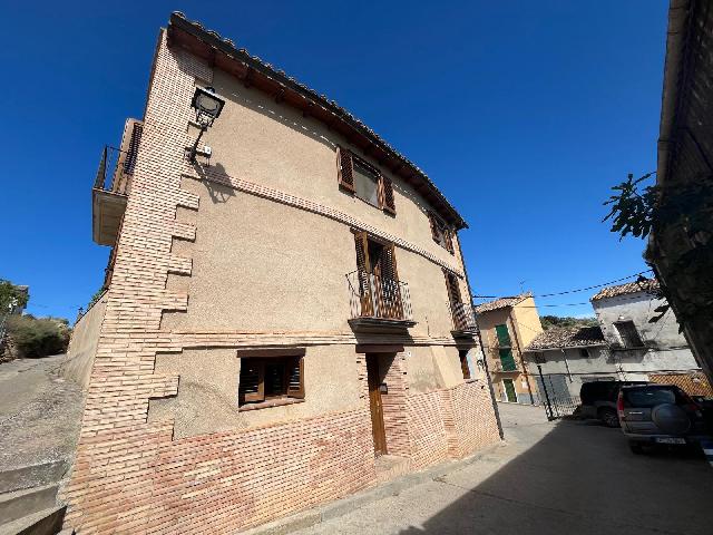 Imagen 12 Inmueble 303596 - Casa en venta en Hoz Y Costean / Centro de la población