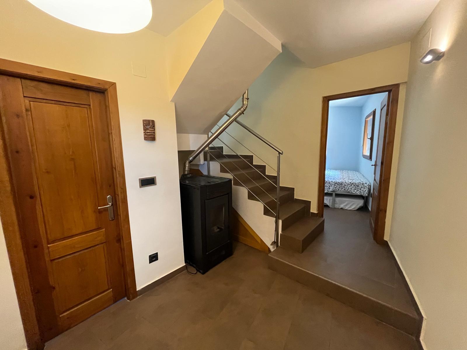 Imagen 9 Casa en venta en Hoz Y Costean / Centro de la población