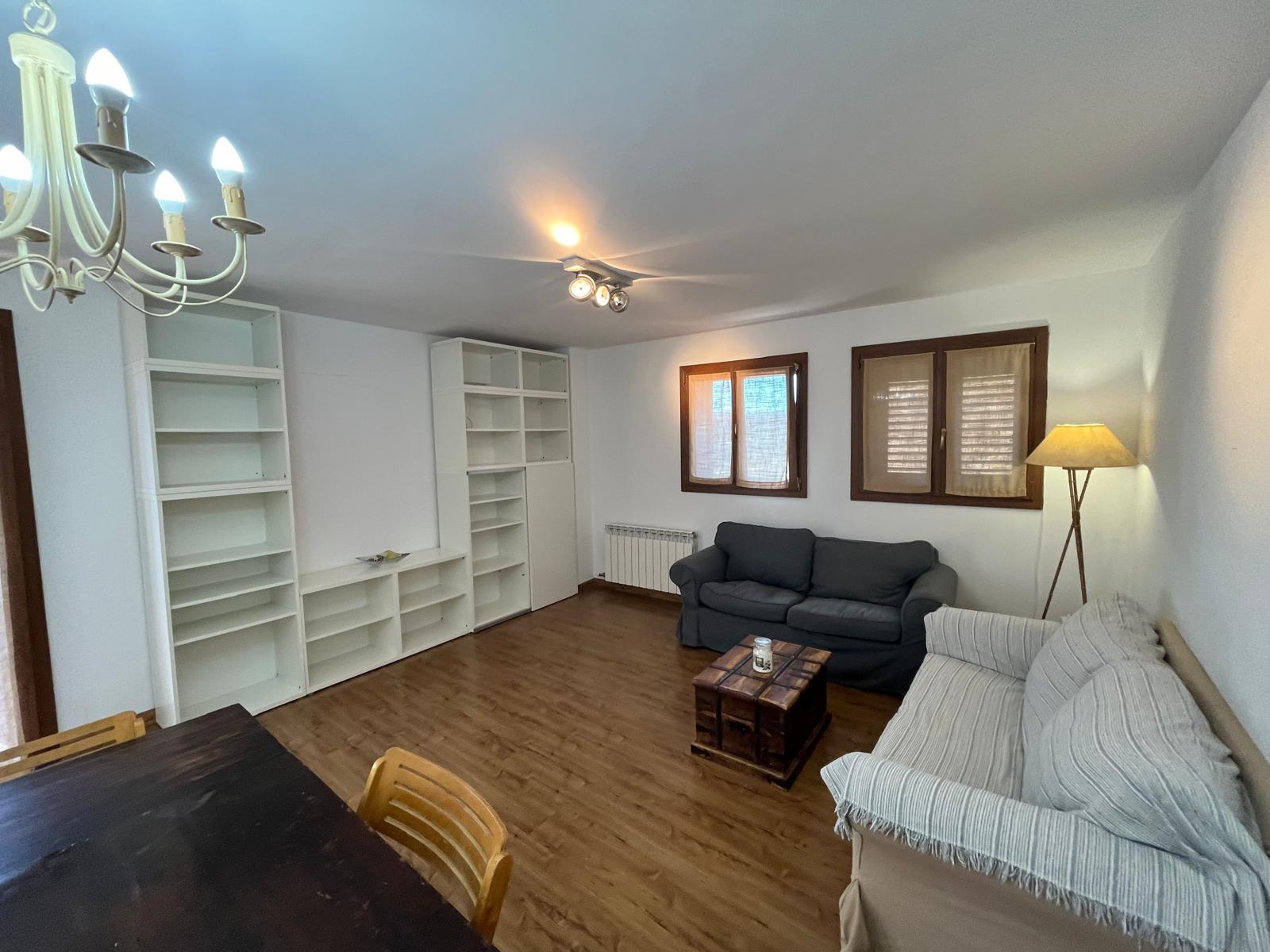 Imagen 3 Casa en venta en Hoz Y Costean / Centro de la población