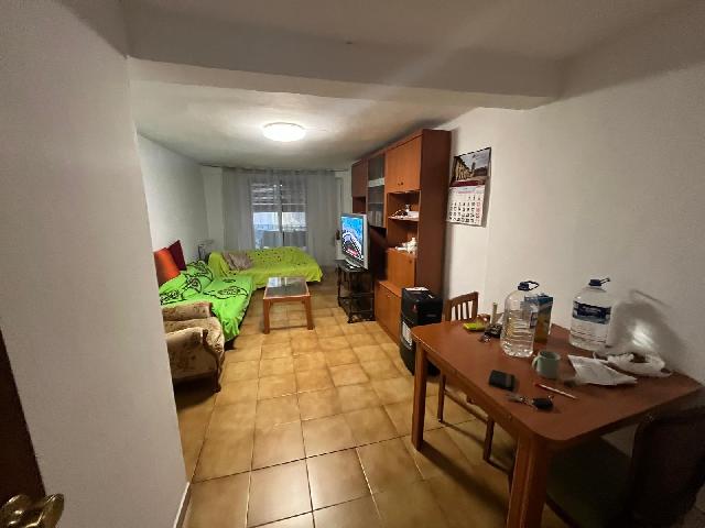 Imagen 3 Inmueble 305291 - Casa en venta en Barbastro / Calle Oncinellas, centro de la población
