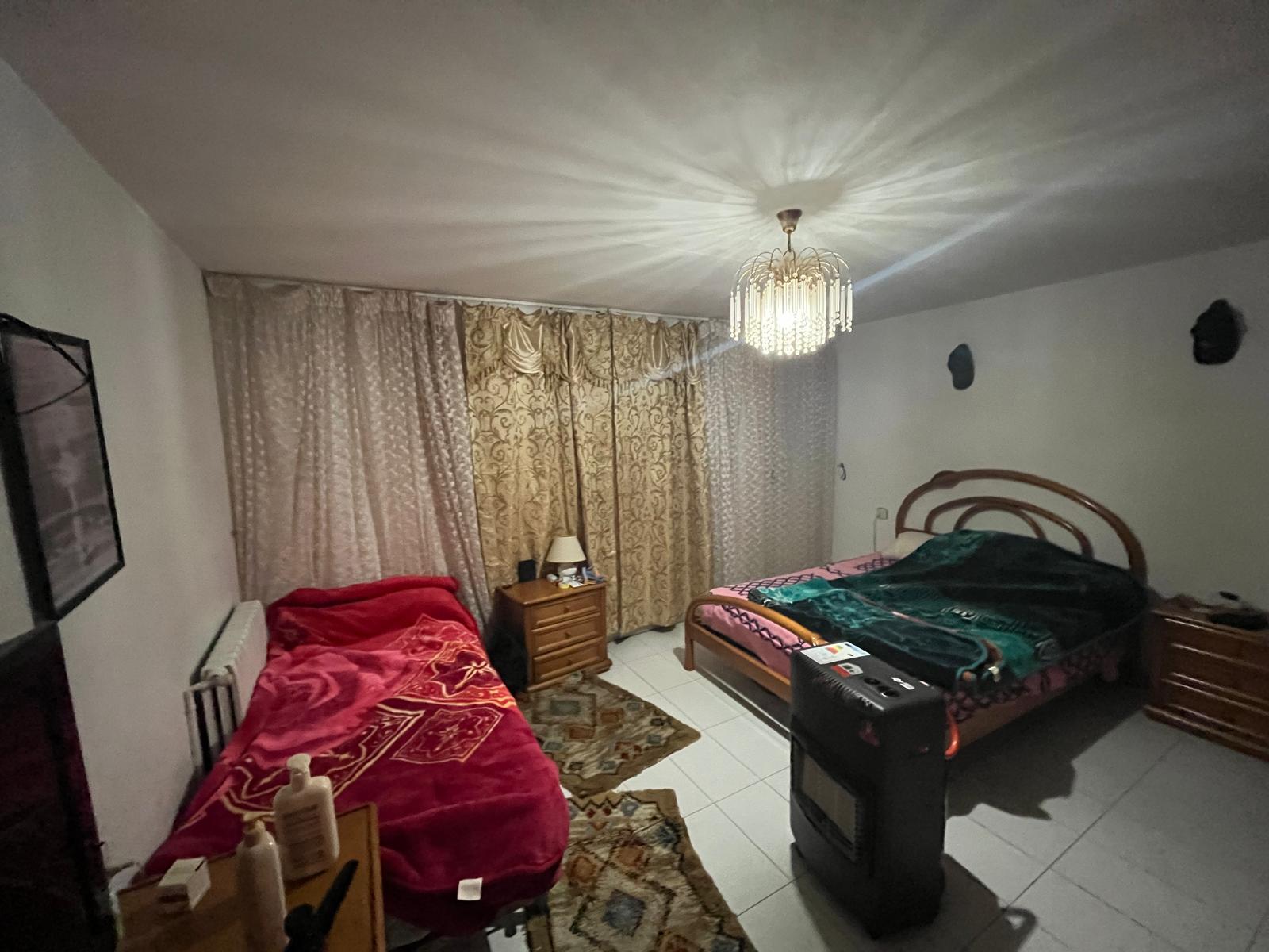 Imagen 10 Casa en venta en Barbastro / Calle Oncinellas, centro de la población
