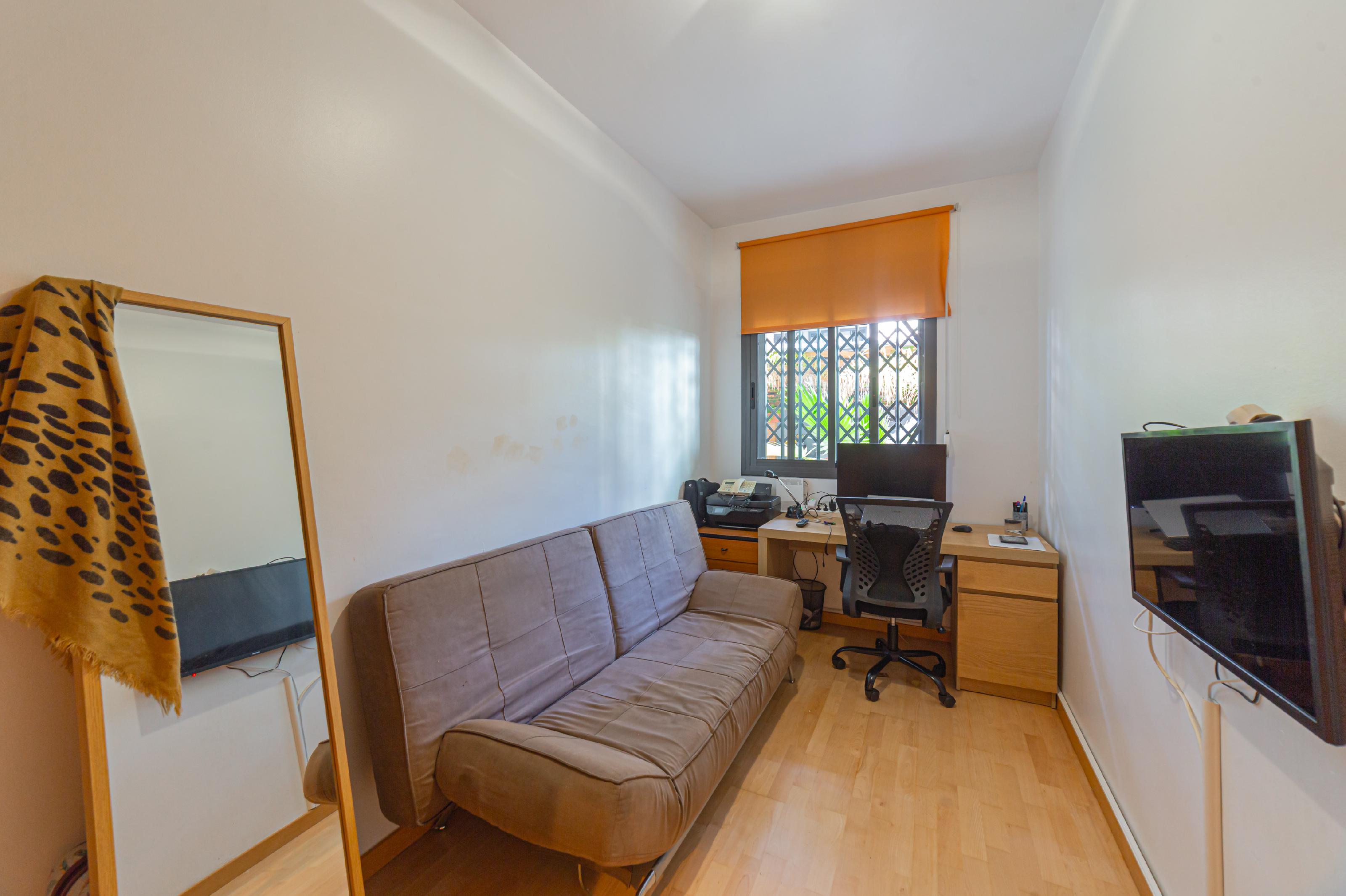 Imagen 7 Piso en venta en Badalona / Puerto de Badalona 