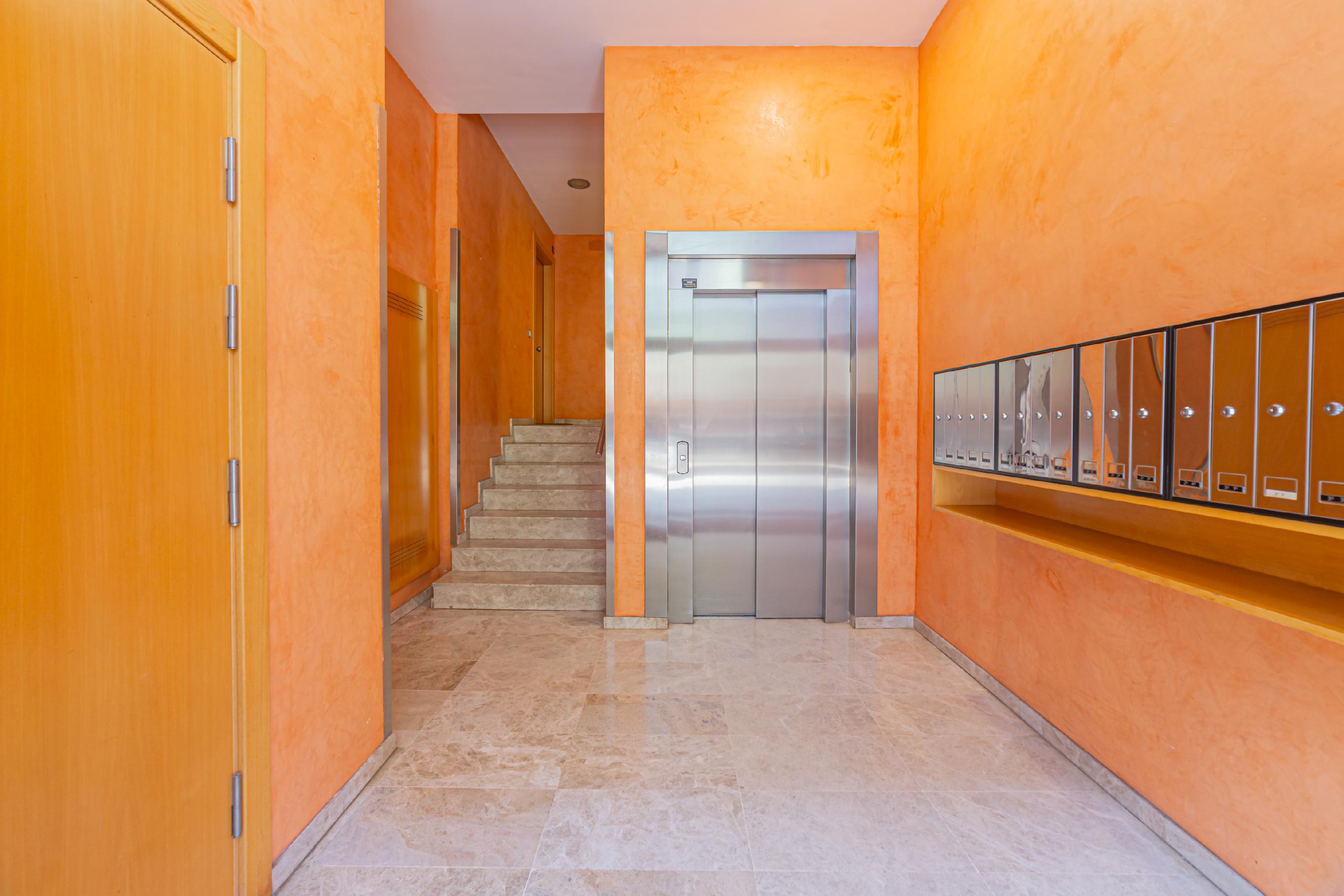 Imagen 22 Piso en venta en Badalona / Puerto de Badalona 