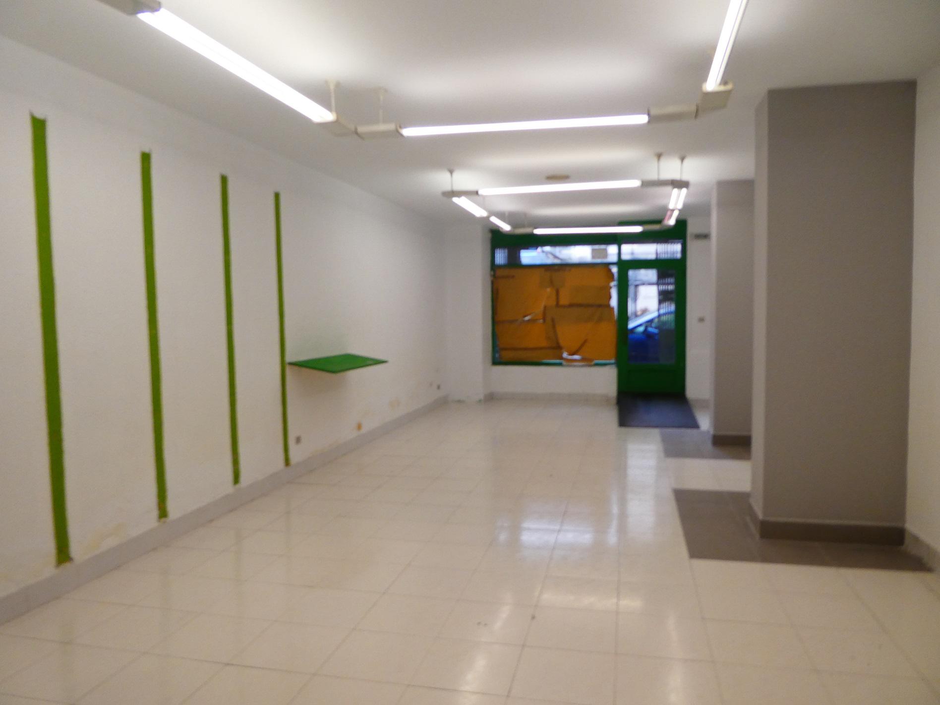 Imagen 4 Local Comercial en venta en Eibar / Zona     Urkizu