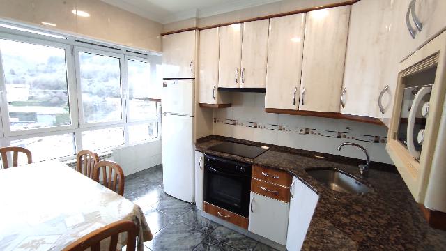 Imagen 1 Inmueble 222027 - Piso en venta en Eibar / Zona      Amaña