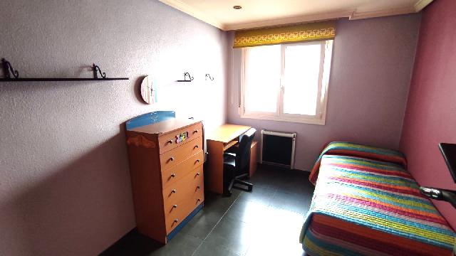 Imagen 4 Inmueble 254406 - Piso en venta en Ermua / Zona San Pelayo