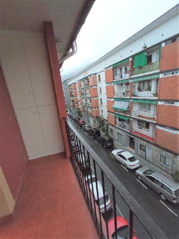 Imagen 9 Inmueble 256207 - Piso en venta en Ermua / Zona  Santa Ana