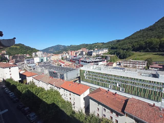 Imagen 5 Inmueble 264002 - Piso en venta en Eibar / Zona      Amaña