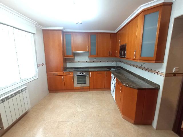 Imagen 1 Inmueble 271309 - Piso en alquiler en Eibar / Zona San Cristobal