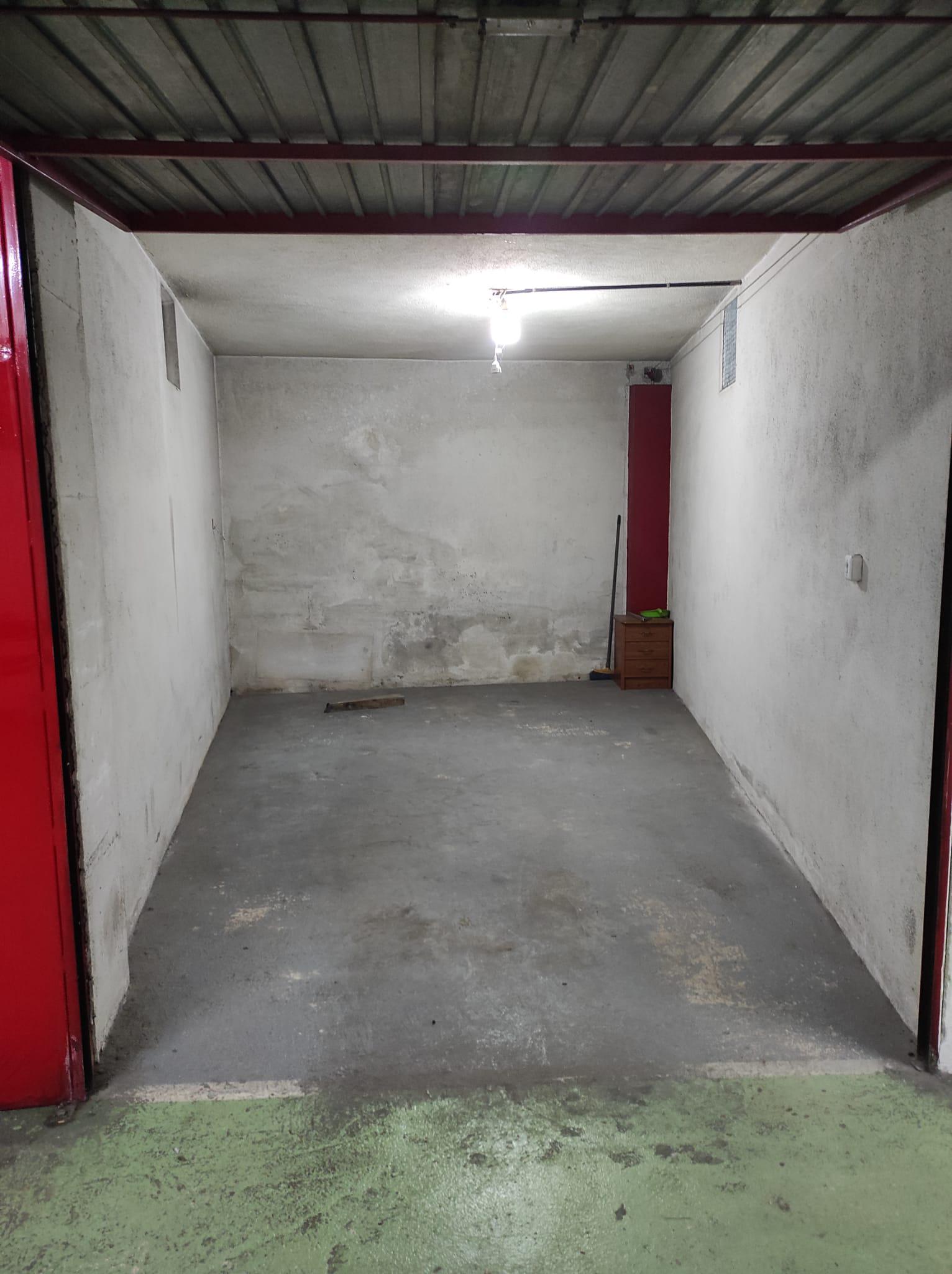 Imagen 7 Parking Coche en venta en Ermua / Garaje en alquiler en la zona de San Pelayo