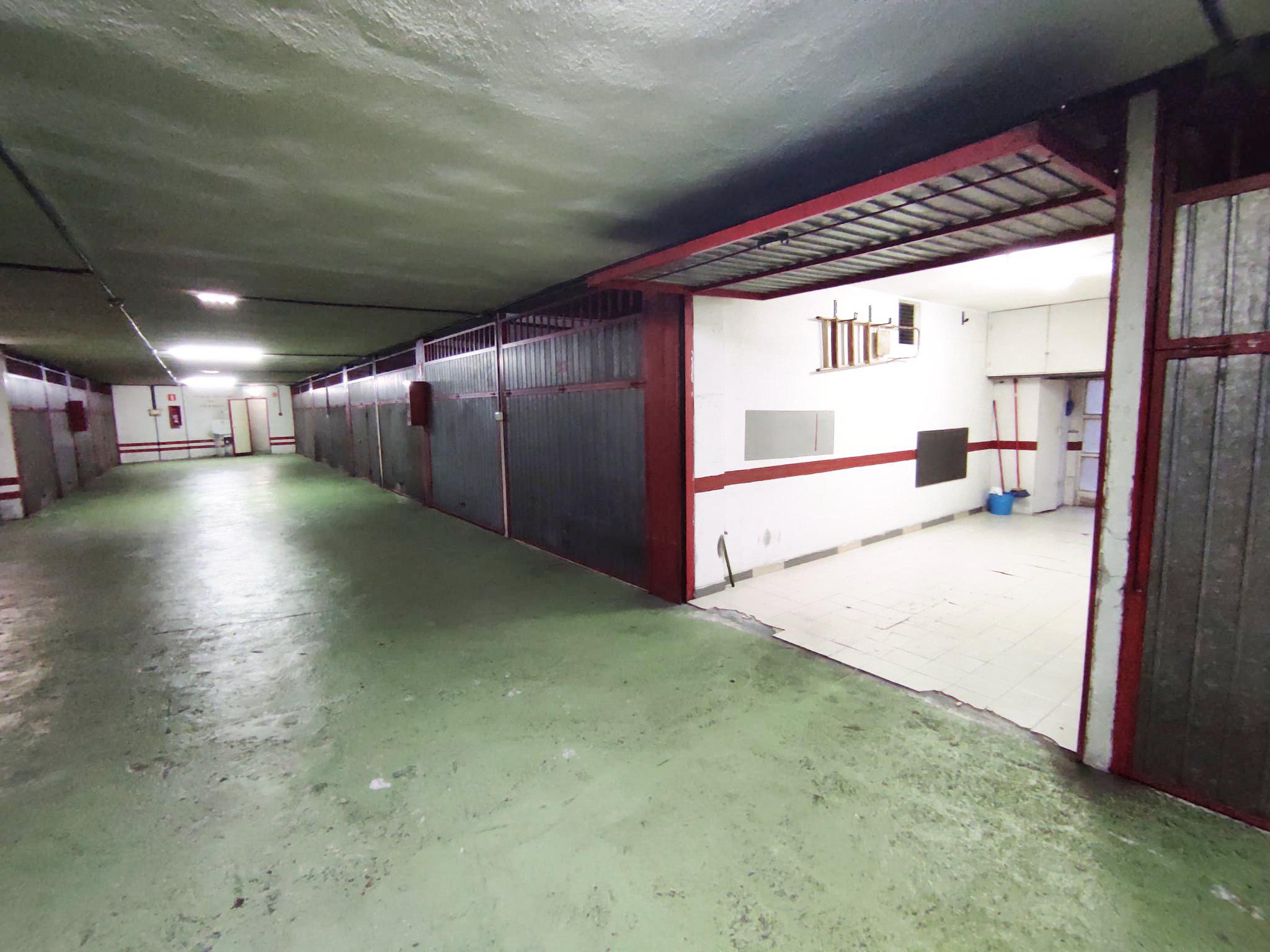 Imagen 11 Parking Coche en alquiler en Ermua / Zona llana y accesible