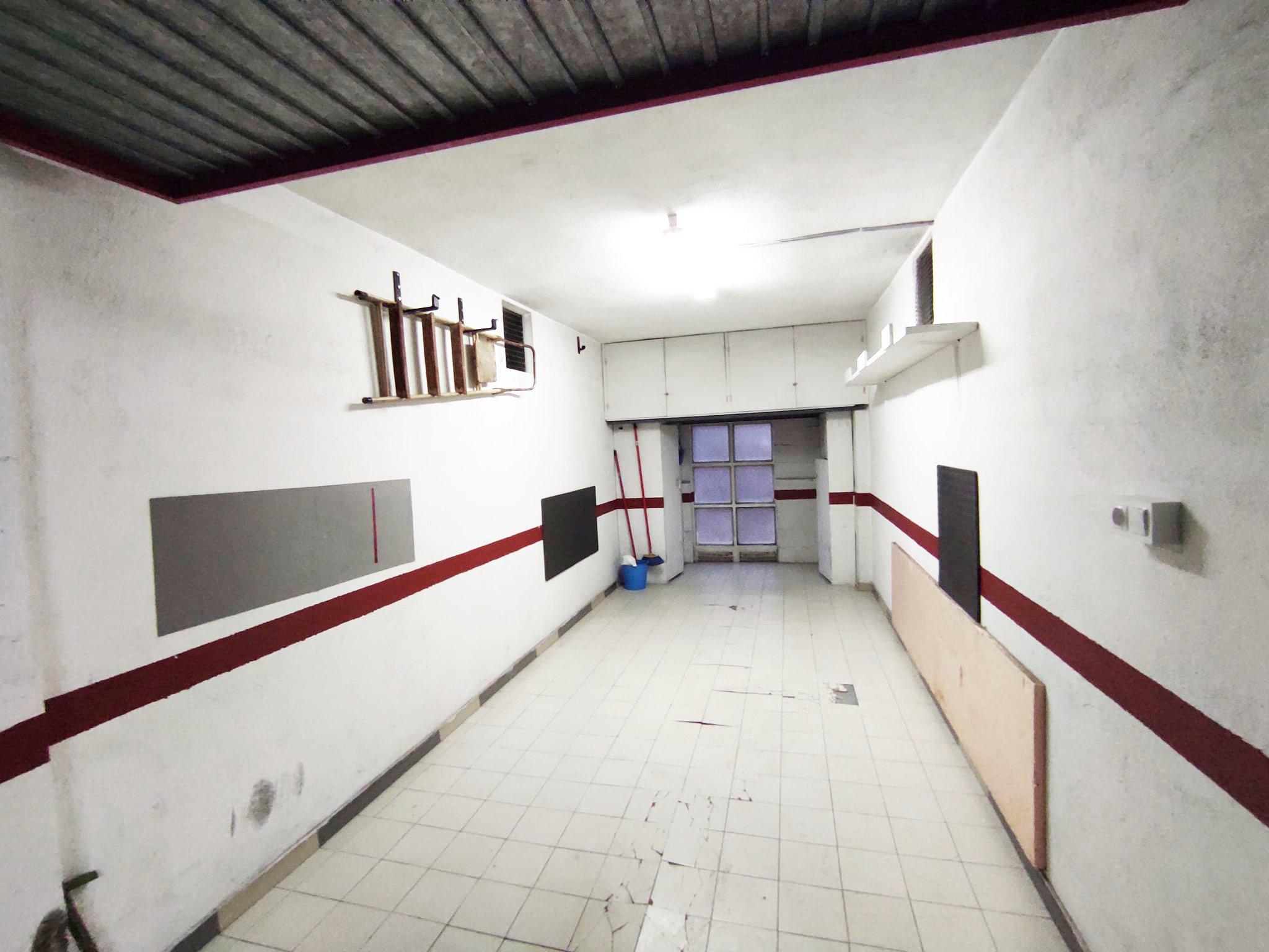 Imagen 12 Parking Coche en alquiler en Ermua / Zona llana y accesible