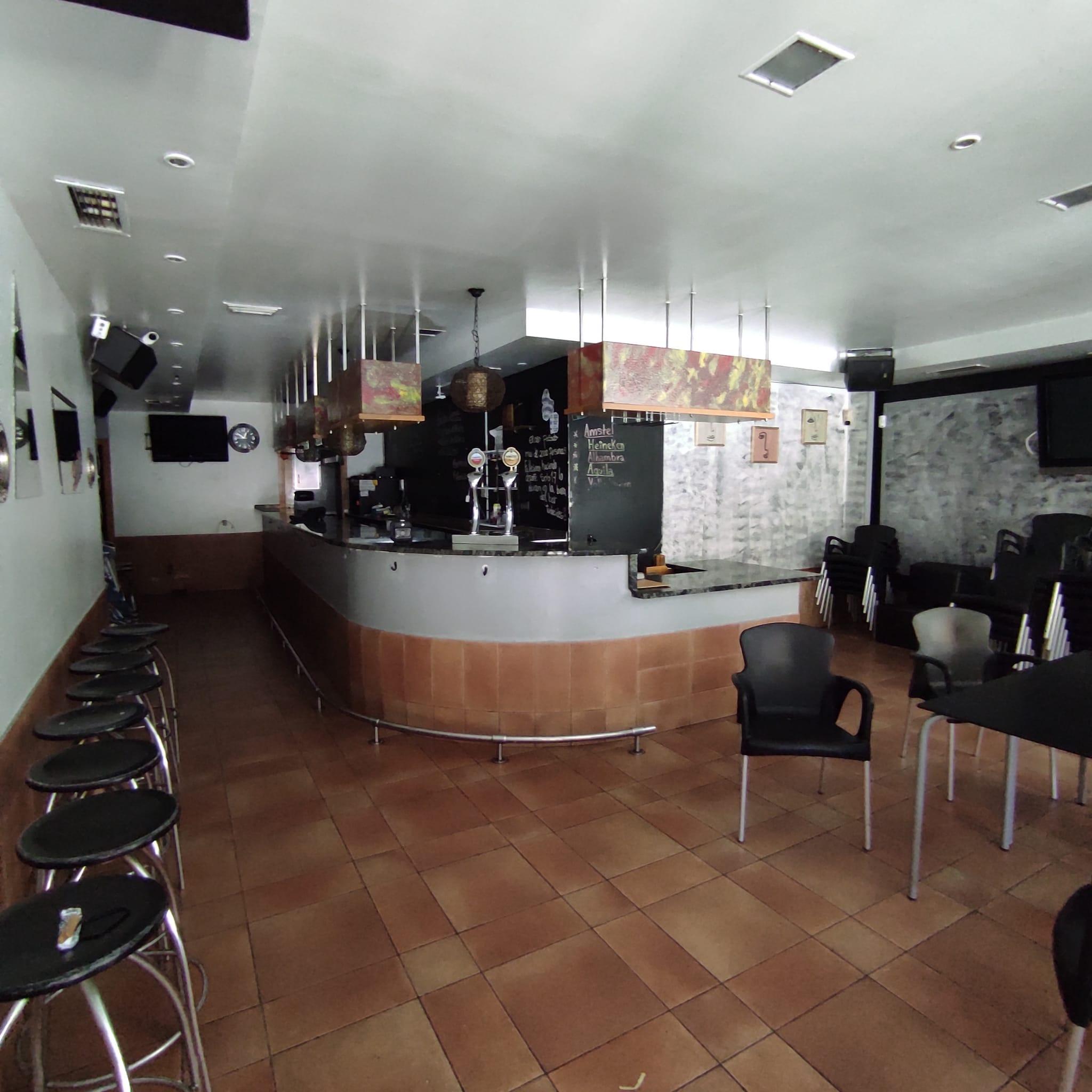 Imagen 3 Local Comercial en venta en Zaldibar / Calle euskal herria