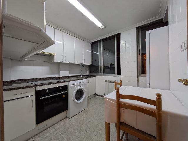 Imagen 2 Inmueble 295175 - Piso en alquiler en Eibar / Zona llana y accesible cerva del centro