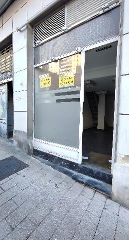 Imagen 1 Inmueble 298060 - Local Comercial en venta en Eibar / Zona accesible cerca del centro de Eibar.