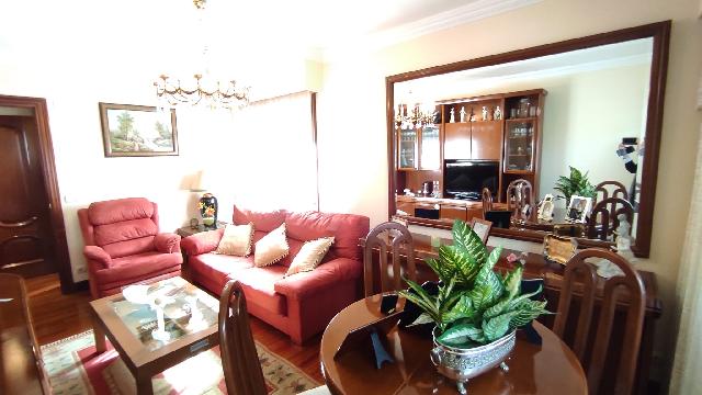 Imagen 2 Inmueble 298523 - Piso en venta en Ermua / Zon a Zubiaurre