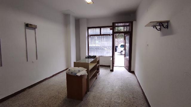 Imagen 7 Inmueble 299756 - Local Comercial en venta en Ermua / Zona San Lorenzo, llana y accesible.