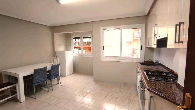 Imagen 13 Inmueble 299793 - Piso en venta en Ermua / Zona Centro Zerukoa 1