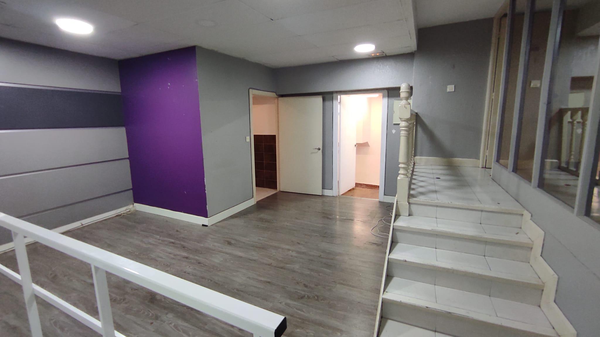 Imagen 9 Local Comercial en venta en Ermua / Zona muy transitada cerca del centro de Ermua