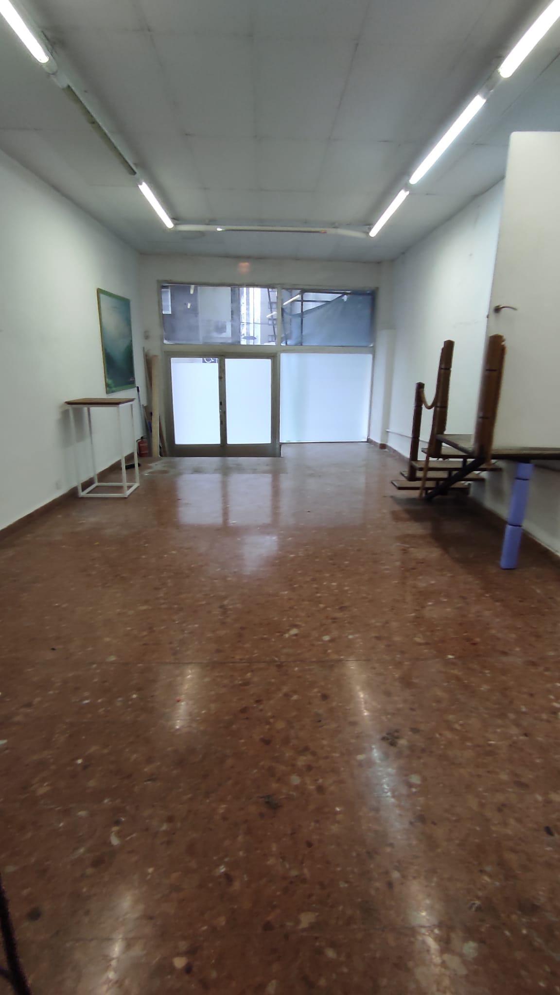 Imagen 22 Local Comercial en venta en Ermua / Zona muy transitada cerca del centro de Ermua