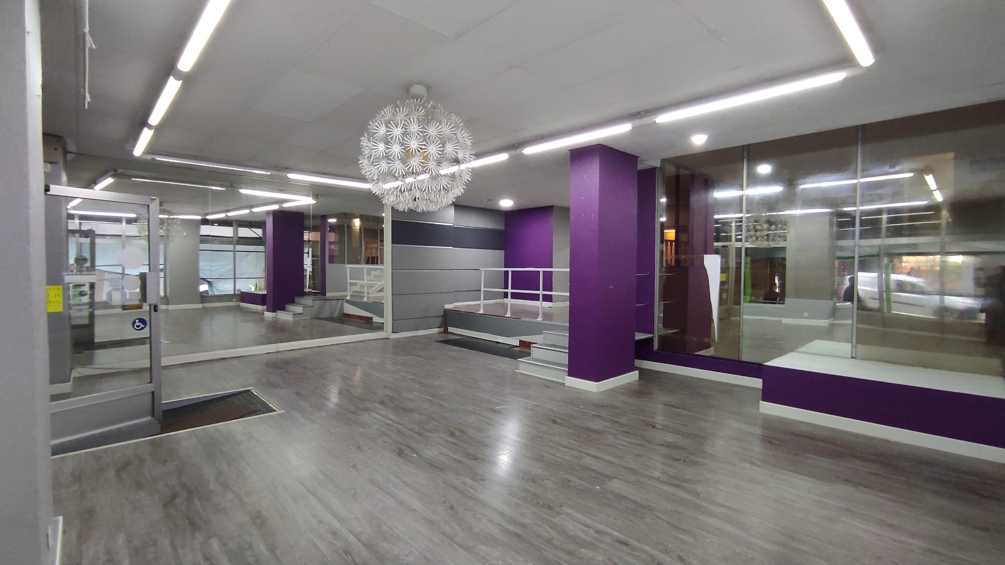 Imagen 8 Local Comercial en venta en Ermua / Zona muy transitada cerca del centro de Ermua