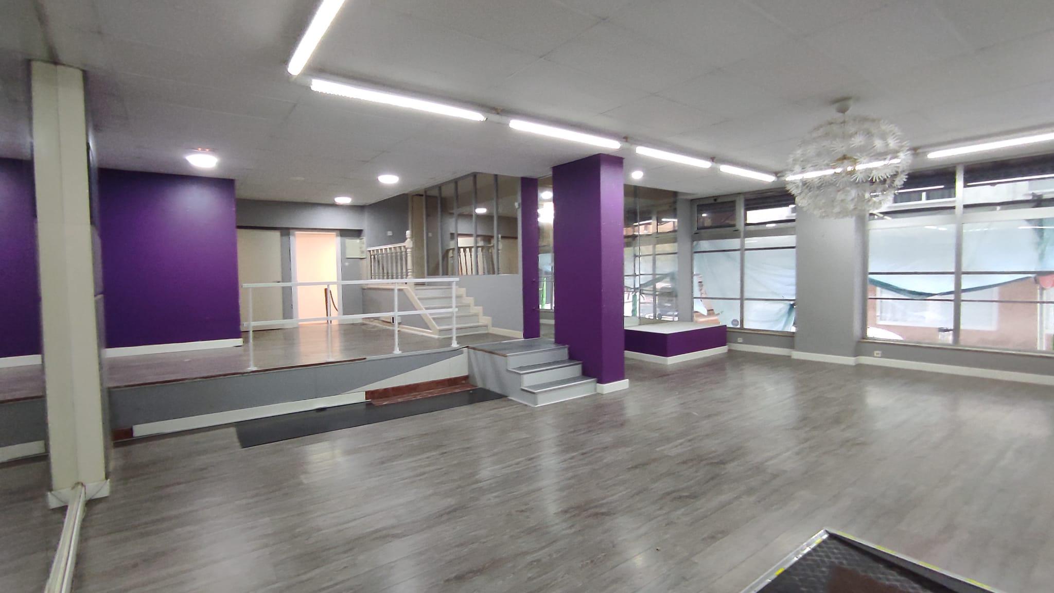 Imagen 17 Local Comercial en venta en Ermua / Zona muy transitada cerca del centro de Ermua