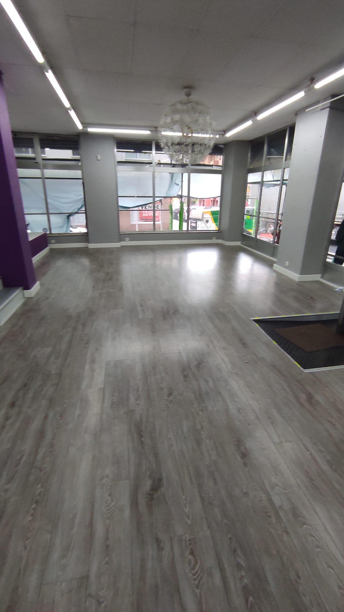 Imagen 20 Local Comercial en venta en Ermua / Zona muy transitada cerca del centro de Ermua