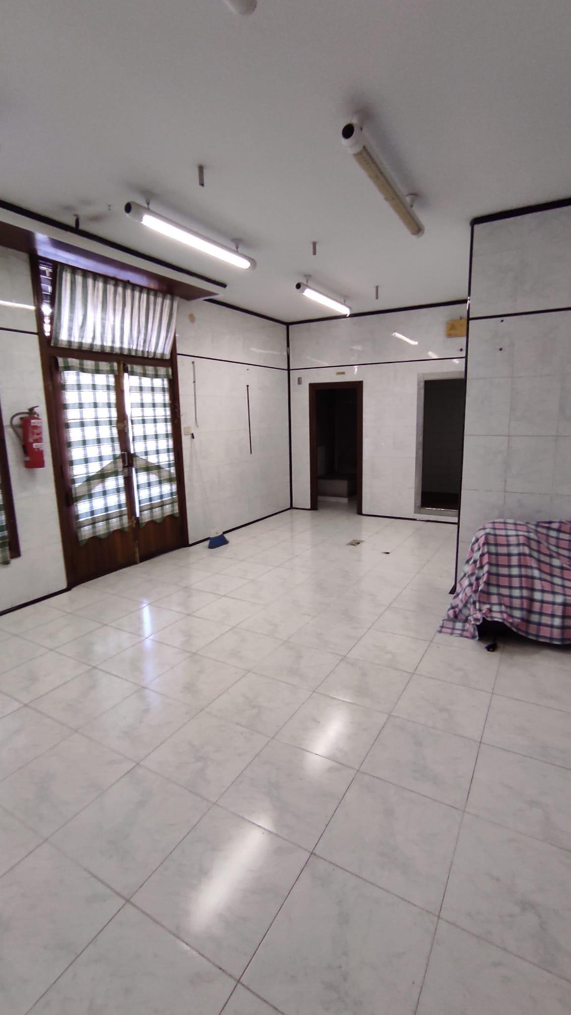 Imagen 13 Local Comercial en venta en Zaldibar / Zona llana y accesible.