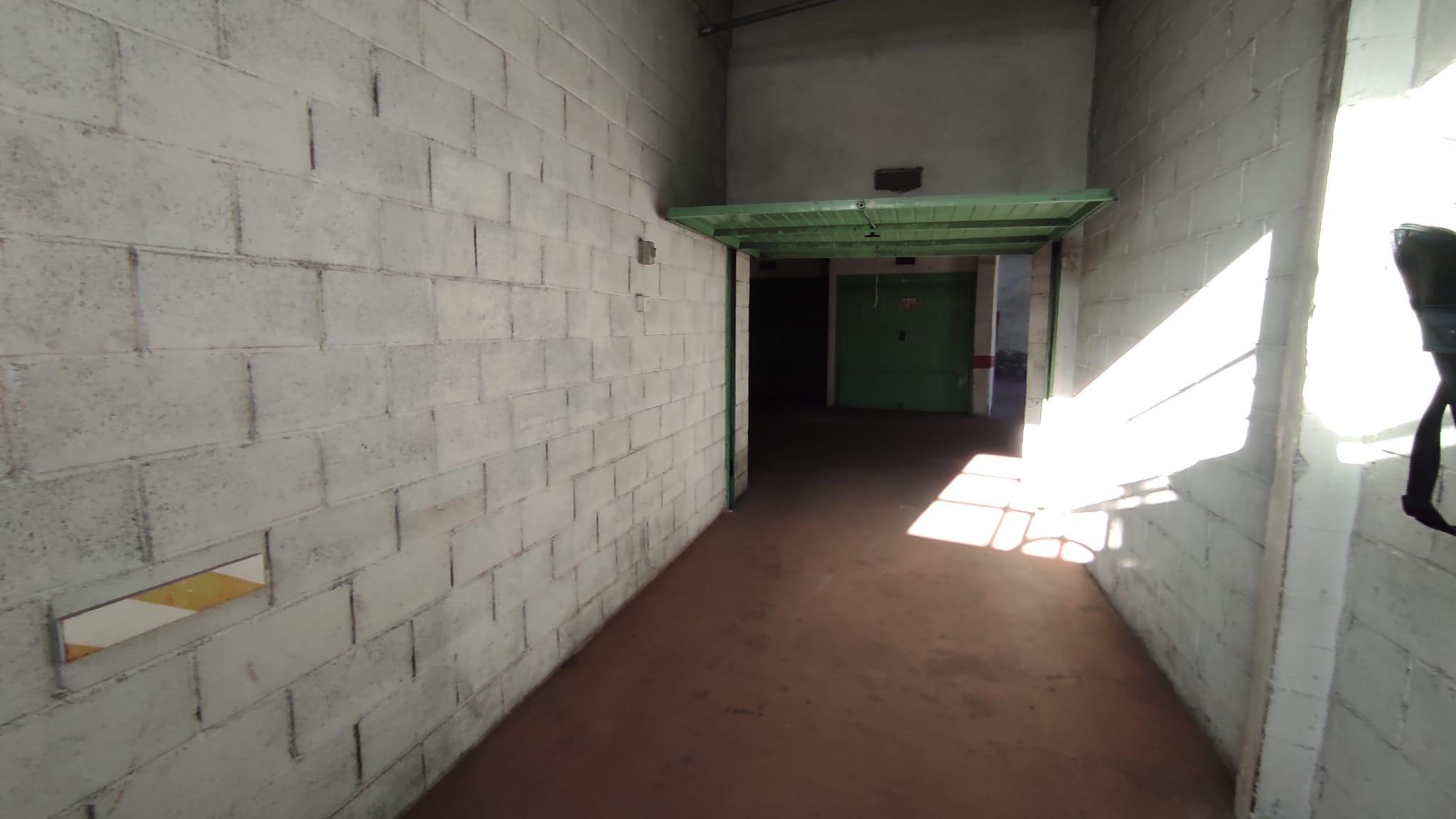 Imagen 2 Parking Coche en venta en Eibar / Zona Urkizu llana y accesible.