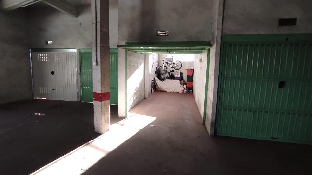 Imagen 8 Inmueble 300000 - Parking Coche en venta en Eibar / Zona Urkizu llana y accesible.