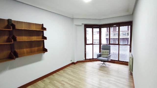 Imagen 8 Inmueble 300179 - Piso en venta en Eibar / En pleno centro de Eibar