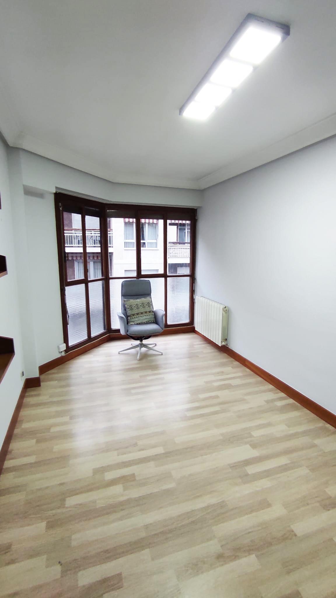 Imagen 10 Piso en venta en Eibar / En pleno centro de Eibar