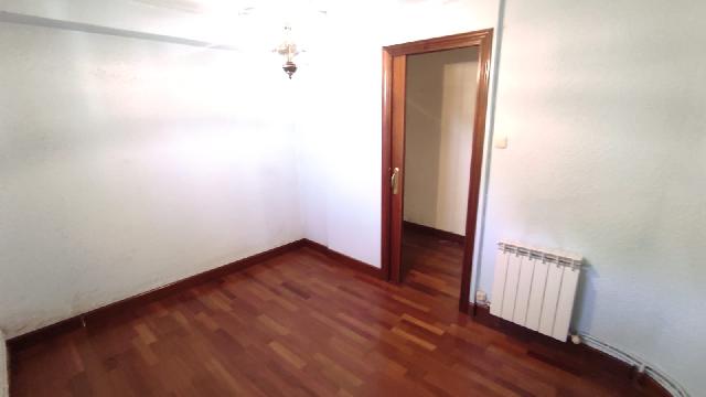 Imagen 25 Inmueble 300183 - Piso en venta en Eibar / Zona Bidebarrieta